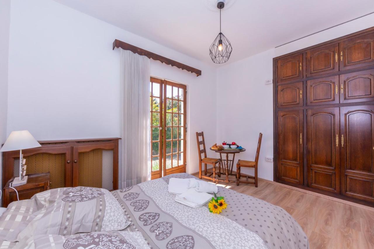 Cadrezzate Villa Martine Au Bord Du Lac - Happy Rentals מראה חיצוני תמונה