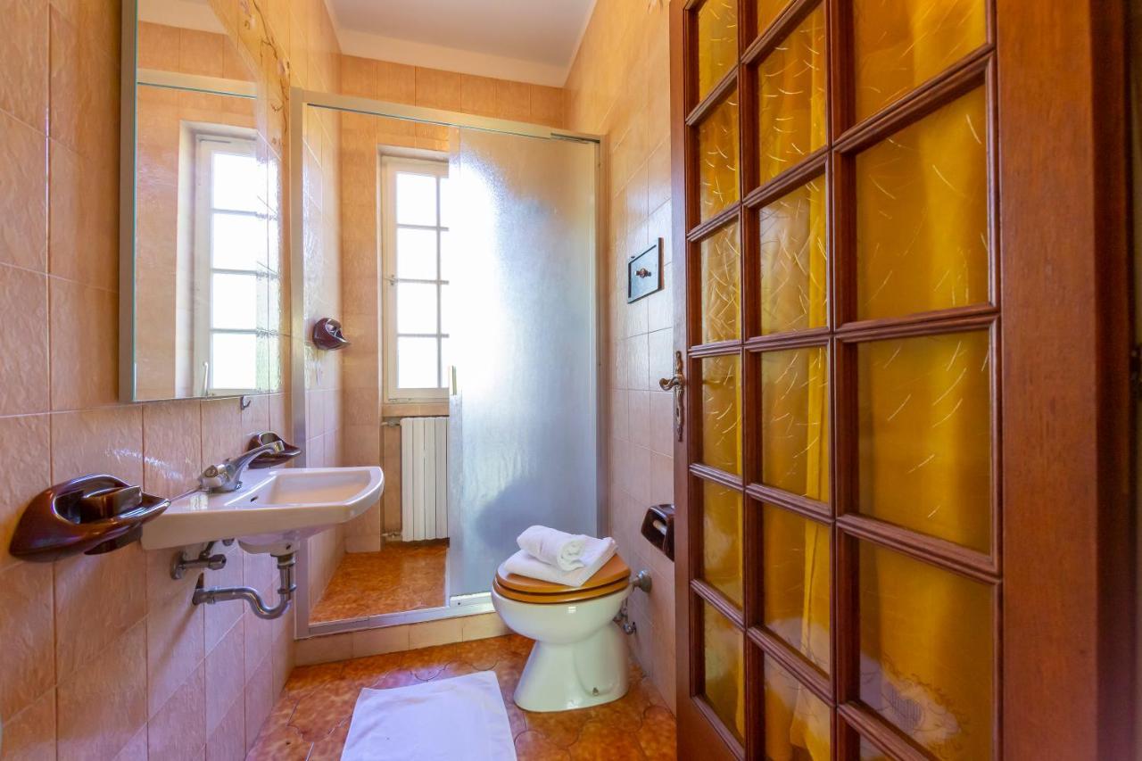 Cadrezzate Villa Martine Au Bord Du Lac - Happy Rentals מראה חיצוני תמונה