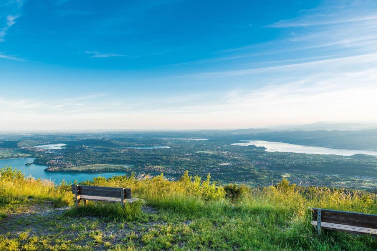 Cadrezzate Villa Martine Au Bord Du Lac - Happy Rentals מראה חיצוני תמונה